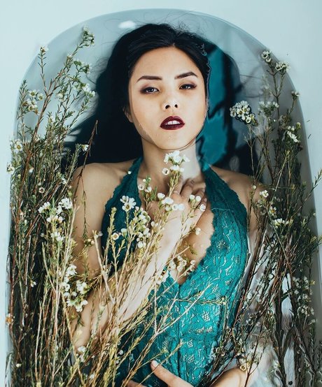 Anna Akana