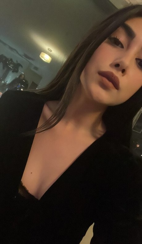 Alasti lekkinud OnlyFans-i pilt Alexa Mansour