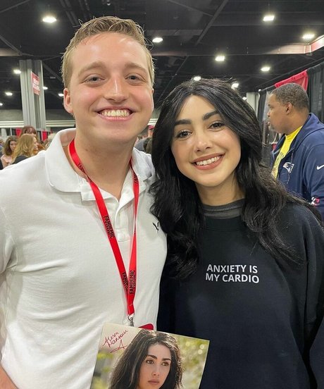 Alexa Mansour
