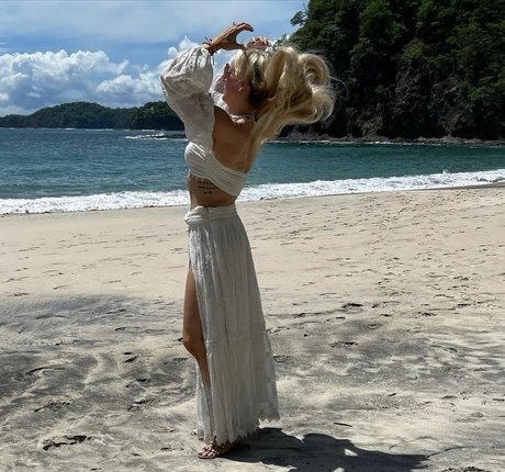 Charlotte Flair