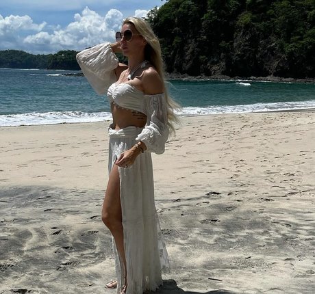 Charlotte Flair