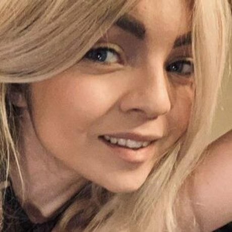 Naken lekkede OnlyFans-bilde av Emmafantasy21