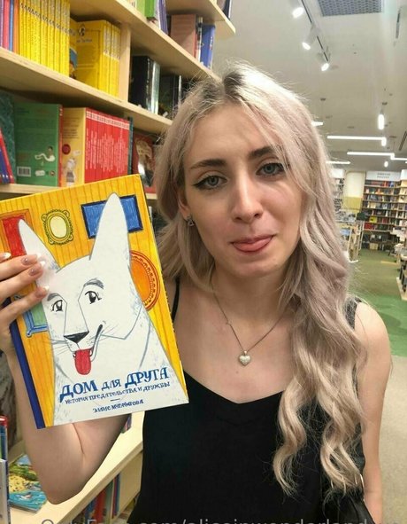 Aliceinwonderland_xo