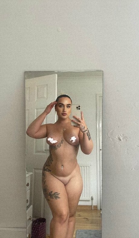 Naken läckt OnlyFans-bild av Dirtysecretuser
