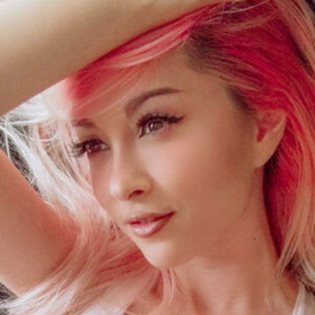 Nahá fotka uniklých OnlyFans od Lewdoart