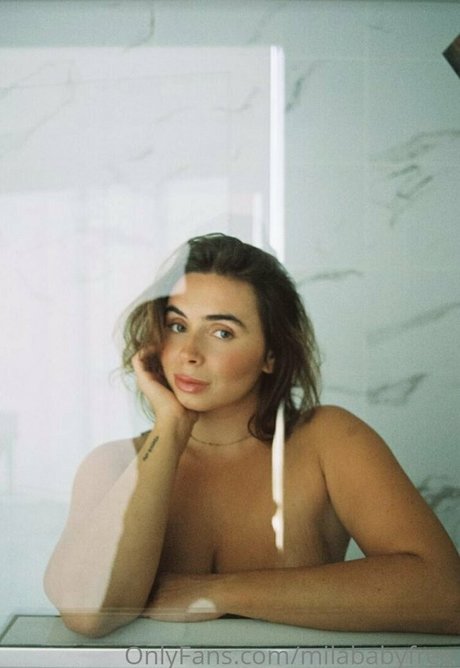 Обнаженная фотография утечки OnlyFans от Milababyfree