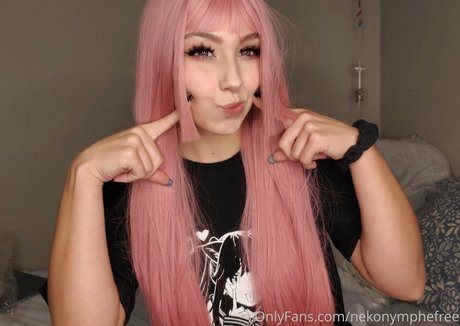 Nahá fotka uniklých OnlyFans od Nekonymphefree
