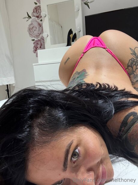 Foto nua vazada do OnlyFans de Melthoney