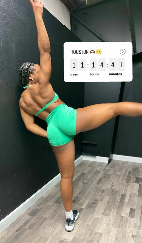 Nahá fotka uniklých OnlyFans od Aaaaayevuh