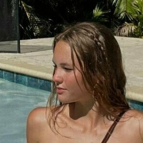Nahá fotka uniklých OnlyFans od Josie Kopasz