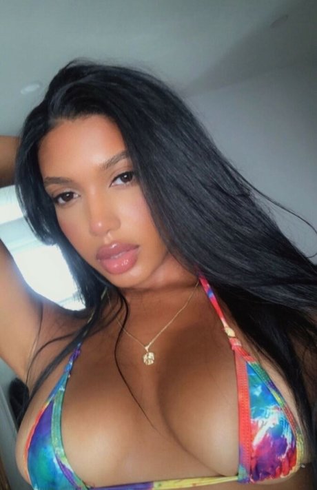 Kcdoll OnlyFans 유출 누드 사진