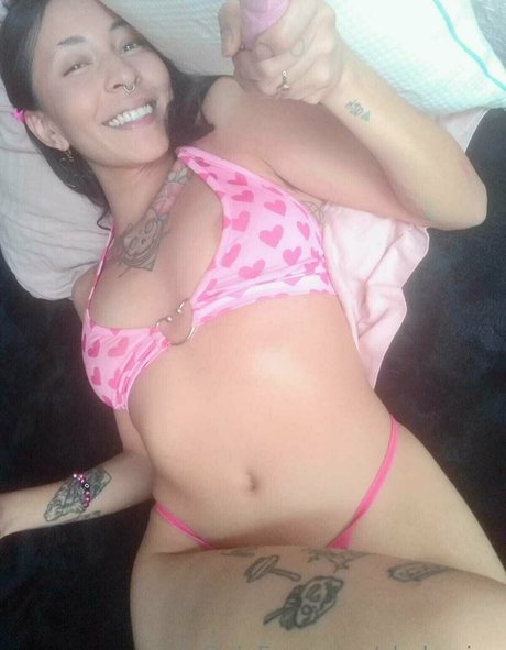 Alaston vuotanut OnlyFans-kuva Chakanice