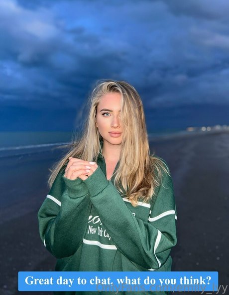 Emily_lyy
