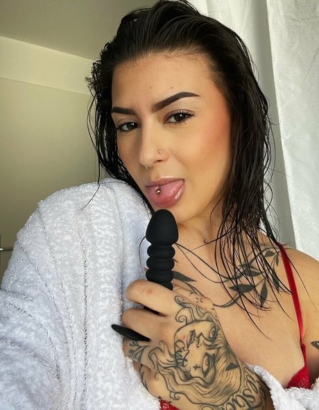 Foto desnuda filtrada de OnlyFans de Inkedaurelia