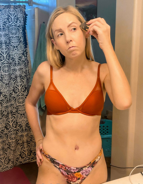 Обнаженная фотография утечки OnlyFans от Amandastarr