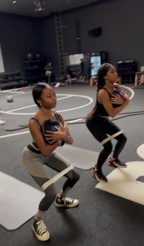 Nahá fotka uniklých OnlyFans od Skai Jackson