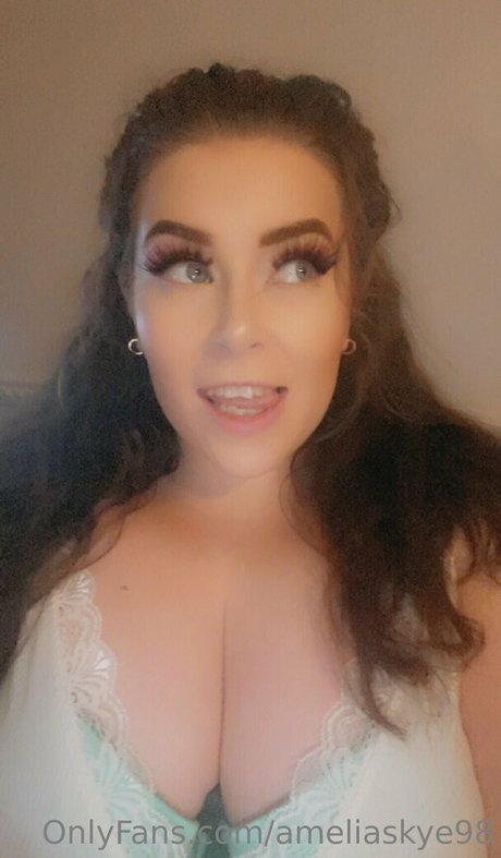 Ameliaskye98