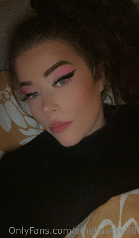 Ameliaskye98