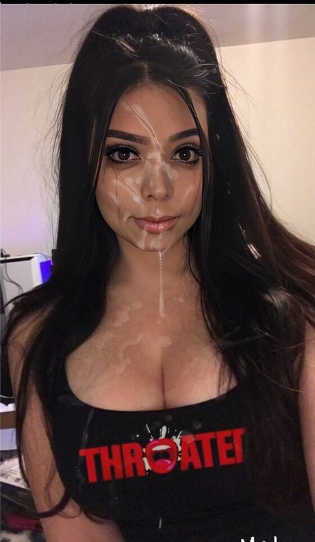 Nahá fotka uniklých OnlyFans od Adeptthebest