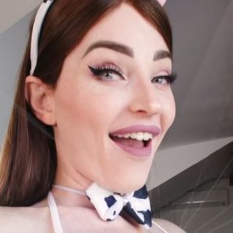 Nahá fotka uniklých OnlyFans od Natalie Mars