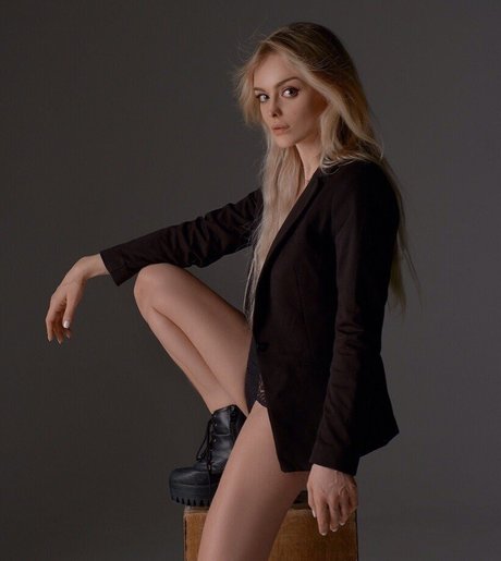 Sophie Katssby