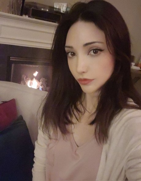 Nacktes geleaktes OnlyFans-Foto von Drellatsun