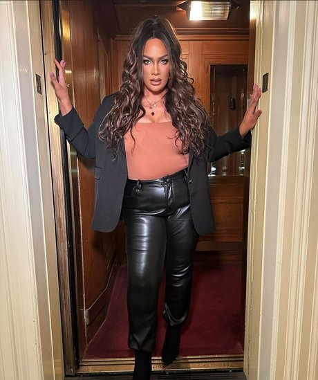 Nia Jax