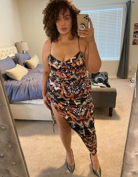 Nia Jax
