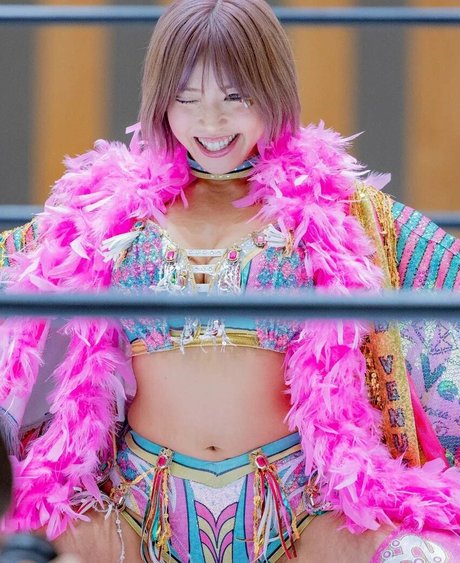 Mina Shirakawa