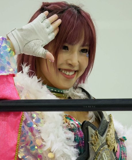 Mina Shirakawa