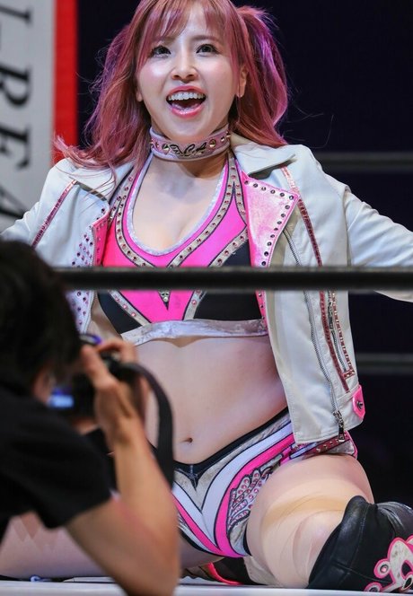 Mina Shirakawa
