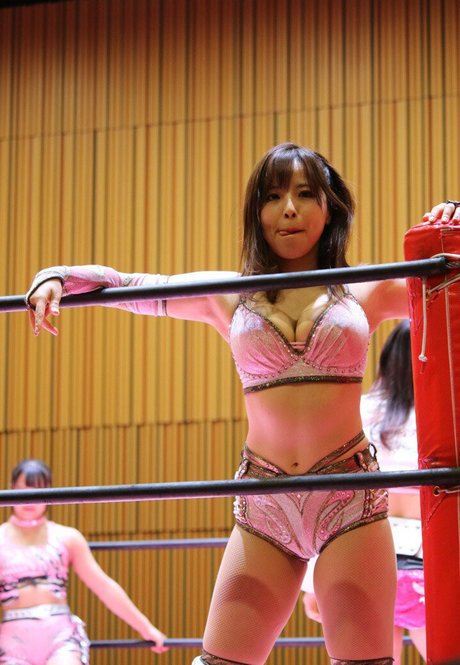 Mina Shirakawa