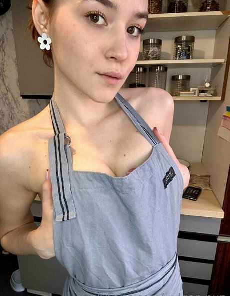 Vulgar_nun