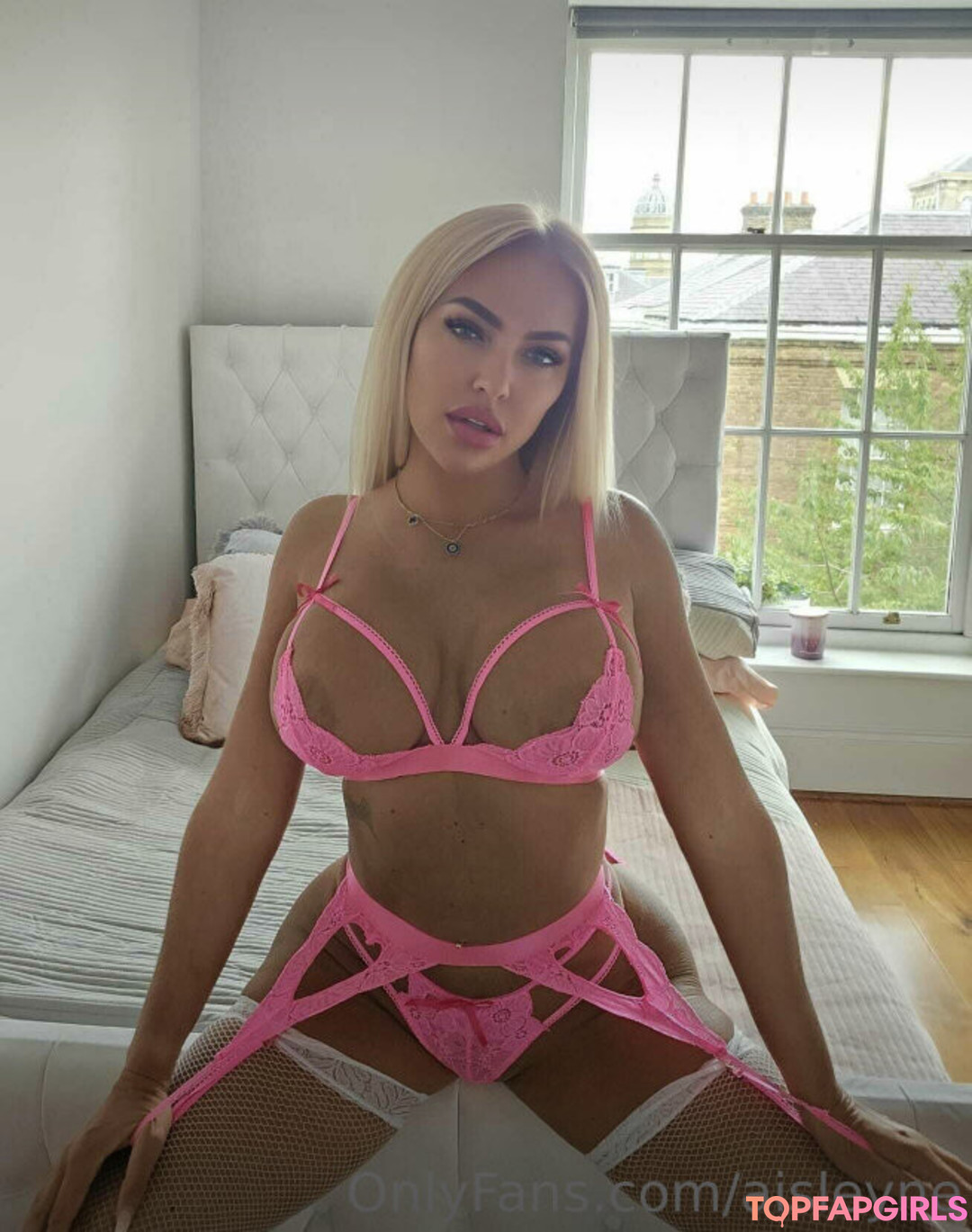 Обнаженная фотография утечки OnlyFans от Aisleyne Horganwallace #204