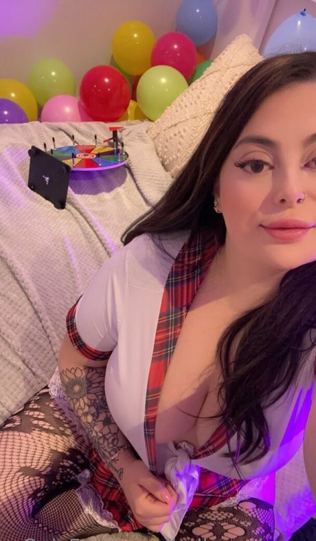 Bellaapaigexo