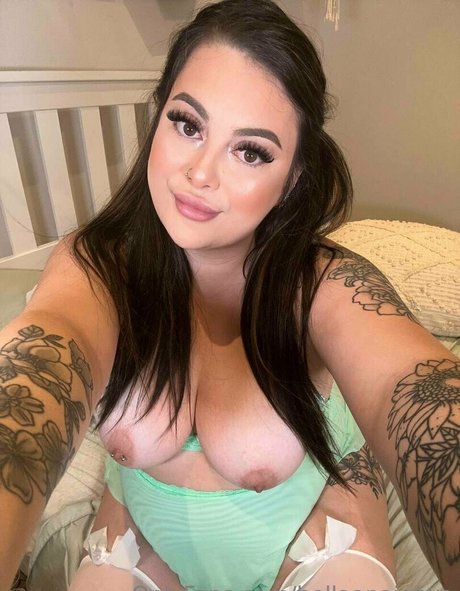 Bellaapaigexo