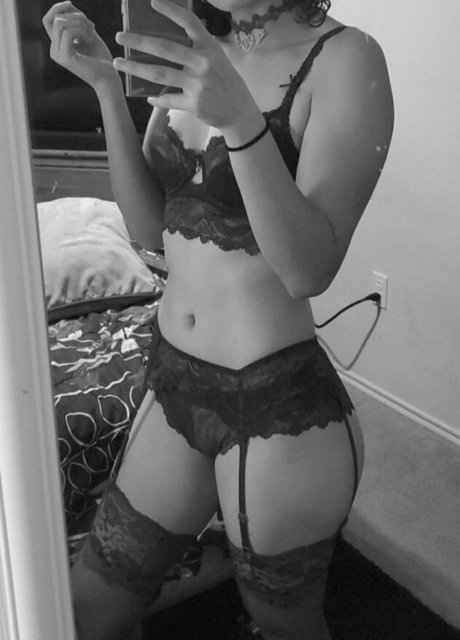 Nahá fotka uniklých OnlyFans od Spillingthetea
