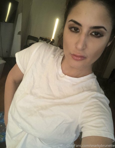 Snarkybrunette OnlyFans 유출 누드 사진