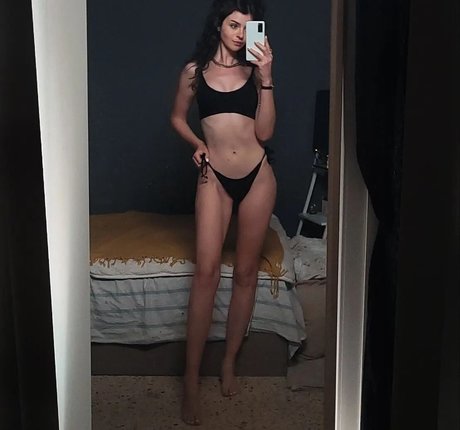 Nahá fotka uniklých OnlyFans od Chloe Lockley