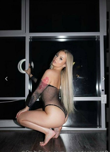 Vanessaroom8