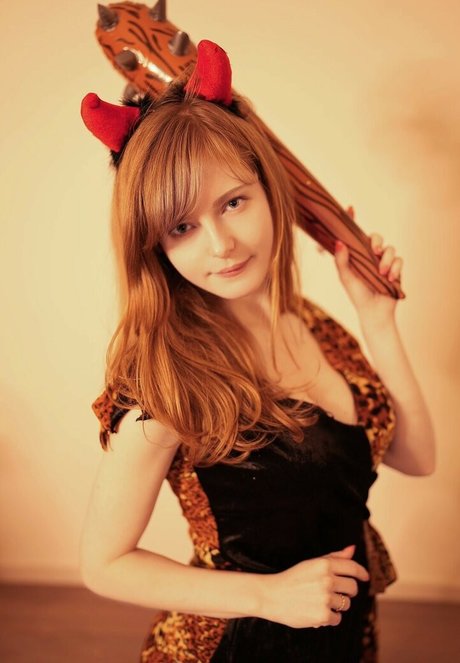 Ella Freya