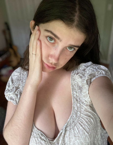 Itsmollyyyroseagain