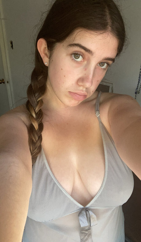 Itsmollyyyroseagain