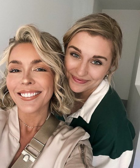 Nahá fotka uniklých OnlyFans od Colleen Wolfe