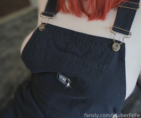 Nahá fotka uniklých OnlyFans od Vtuberfefe