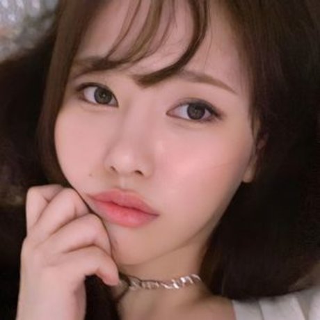 Nahá fotka uniklých OnlyFans od Ploo