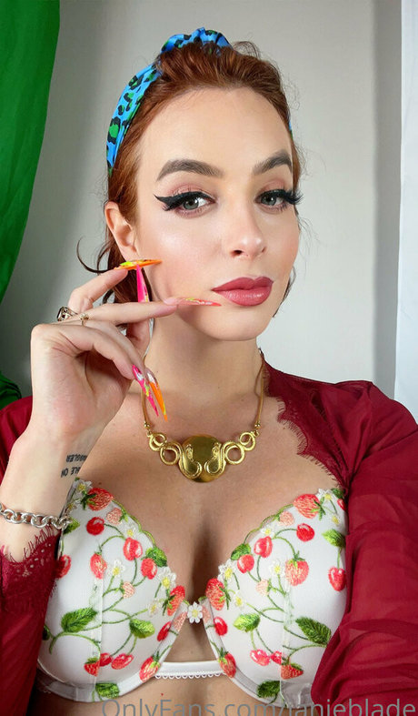 Janie Blade