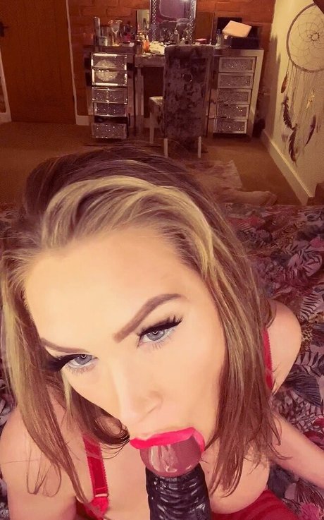 Faye Delphine