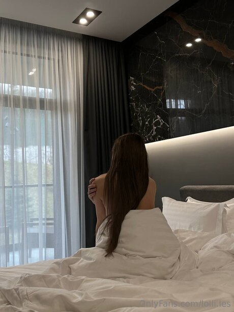 Alaston vuotanut OnlyFans-kuva Lolli Les