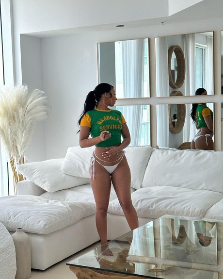 Rubi Rose